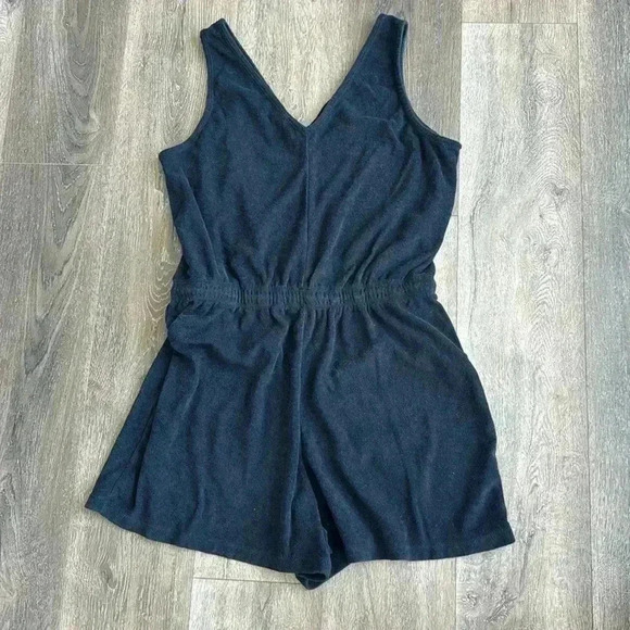 Old Navy Romper and shorts.  Women’s size large.  Both are black. - Picture 6 of 10